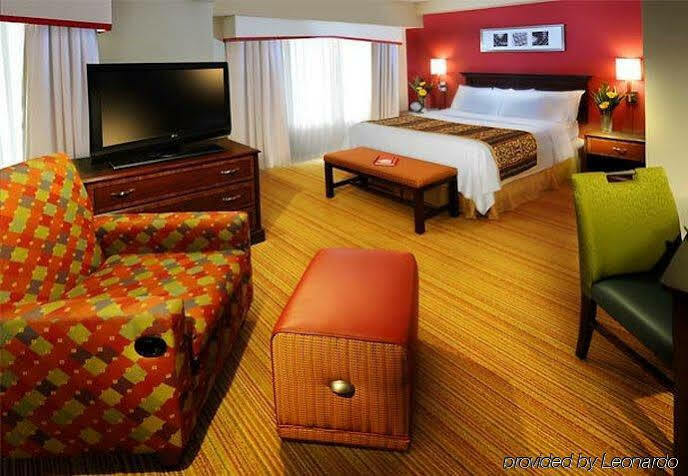 Residence Inn Fort Worth Alliance Airport Роанок Экстерьер фото